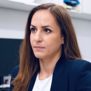 Dr. Zsuzsa Farkas
