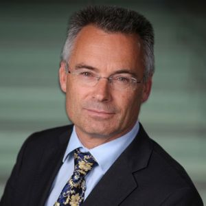 Prof. Dr. Roland Ernest Poms